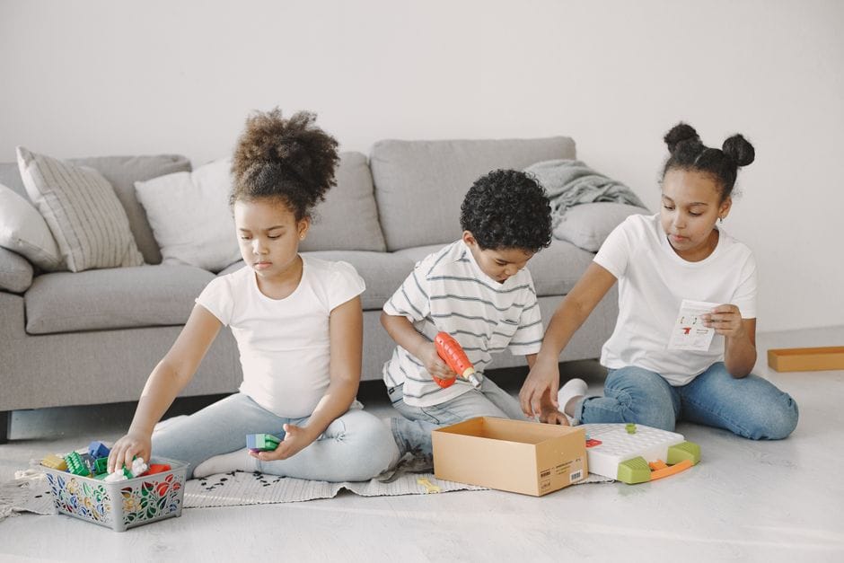 The Sibling-Fight Referee: When to Step In and When to Walk Away