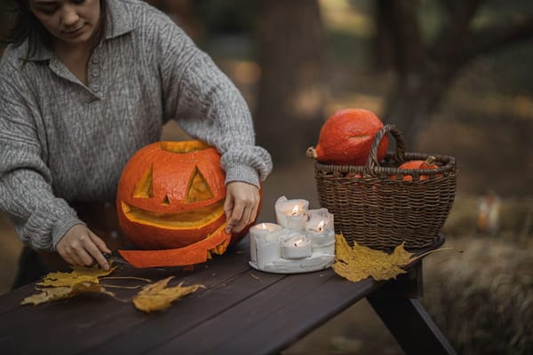 Getting Ahead of Halloween: A Family Timeline for Costumes, Candy, and a Safe Trick-or-Treat Night